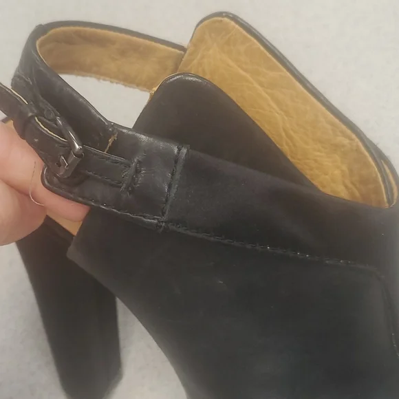 L.A.M.B HEELS - Picture 11 of 12